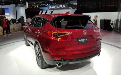 Задний бампер Acura RDX 2019