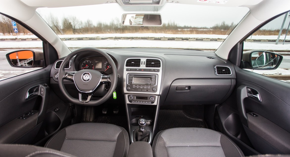 Тест-драйв Volkswagen Polo Sedan 1.6 MT: первый шаг к Пассату