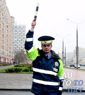 Поднятие руки вверх