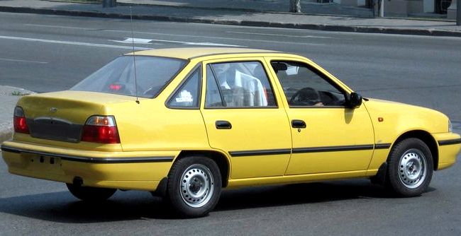 Daewoo Nexia краш тест на левую Daewoo Nexia краш тест на левую