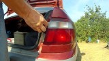 Замена ламп в задней фаре Mazda 626 GF