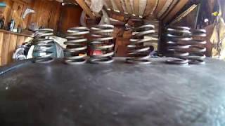 Снятие коробки передач Урал.Открутилось сцепление.Девушка на ИЖе/Removing gearbox Ural moto Картинка: снятие коробки передач урал.открутилось сцепление.девушка на иже/removing gearbox ural moto