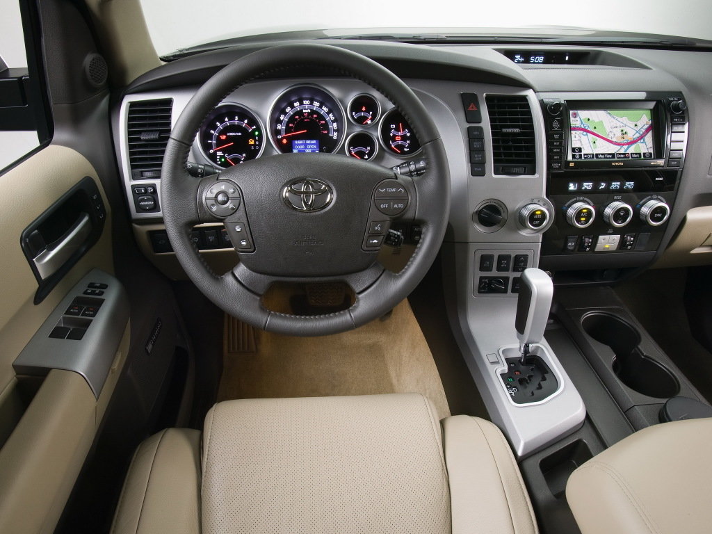 Toyota Sequoia 2019