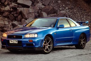 Nissan Skyline GT-R V-spec (BNR34)