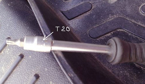 Отвертка с головкой TORX 20