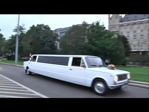 Венгерский автолюбитель превратил старые «Жигули» в шикарный лимузин (новости)