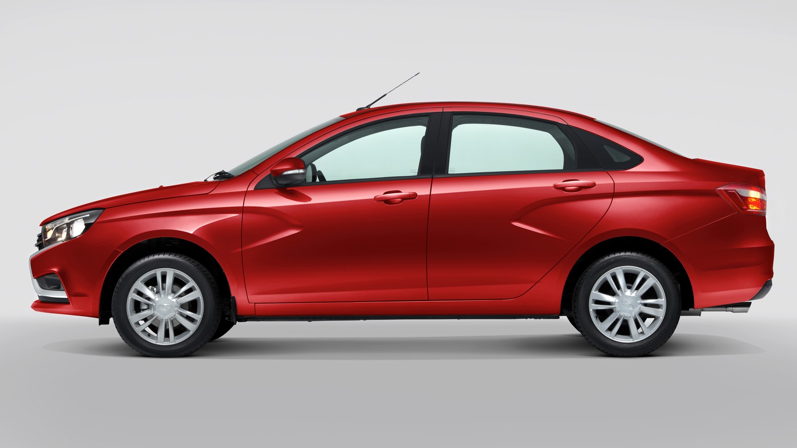 Lada Vesta Red_070