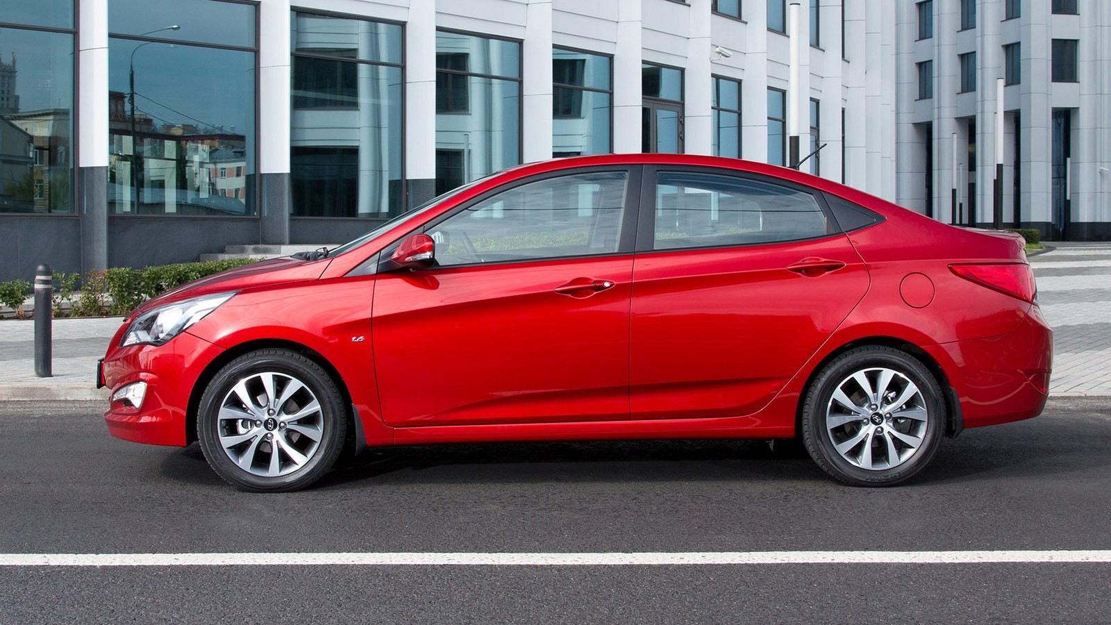 5Hyundai Solaris (RB)