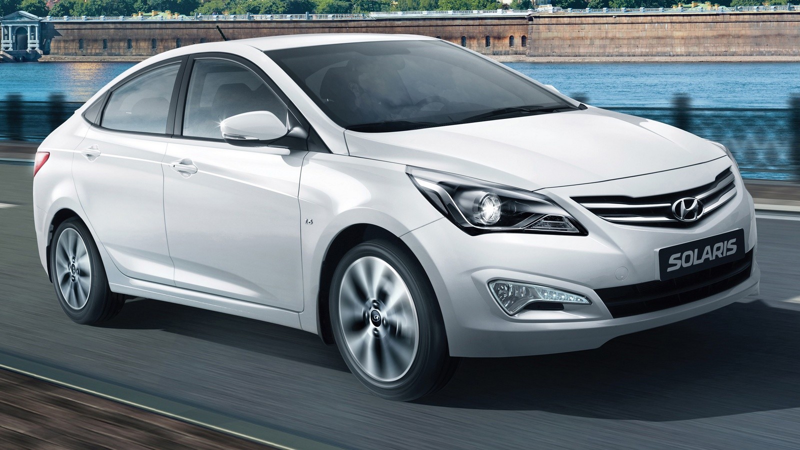 На фото: Hyundai Solaris