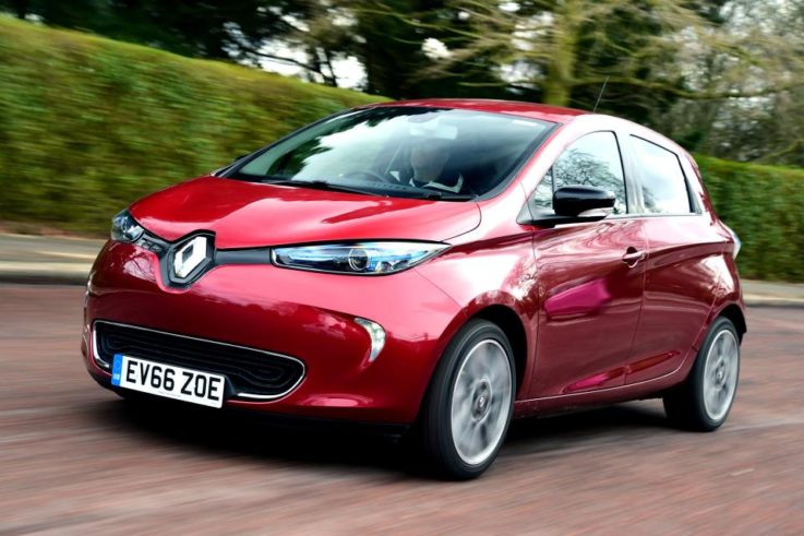 Renault Zoe Renault Zoe занимает шестое место