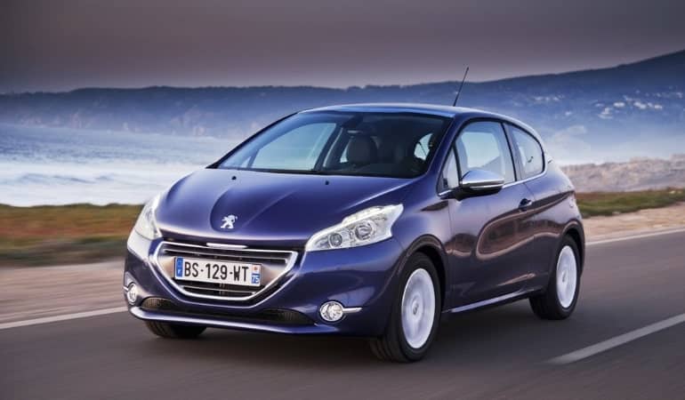 Peugeot 208 I