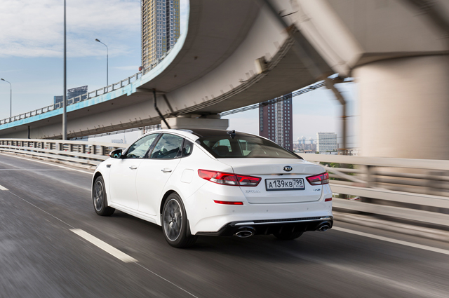 KIA Optima GT