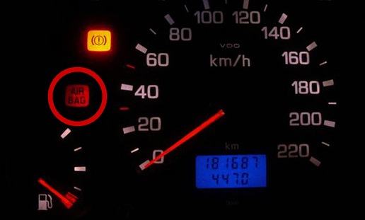 Индикатор неисправности подушек безопасности Индикатор неисправности подушек безопасности