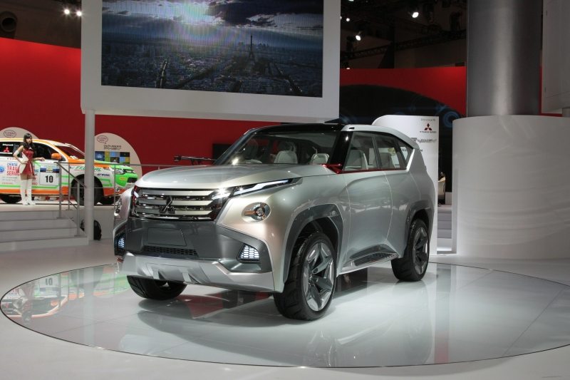 Pajero-5-GS-phev-2