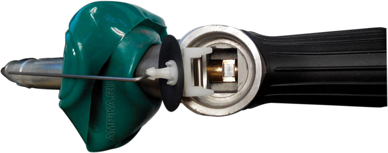 Вид раздаточного пистолета со снятой крышкой вакуумной камеры Вид раздаточного пистолета со снятой крышкой вакуумной камеры