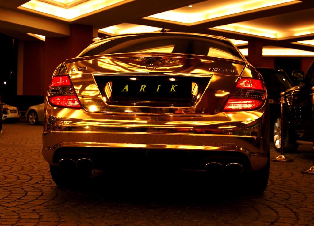 gold-mersedes-c63-07